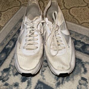 Nike Waffles Women’s size 8